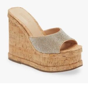 Schutz Dalle Crystal Wedge Sandals Color Cristal/Light Nude Size 7.5